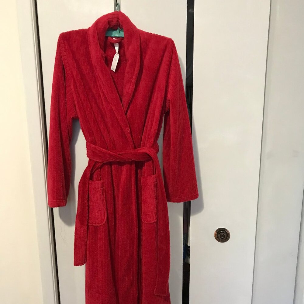 Denver Hayes Ladies Long Red Bath Robe Size Medium